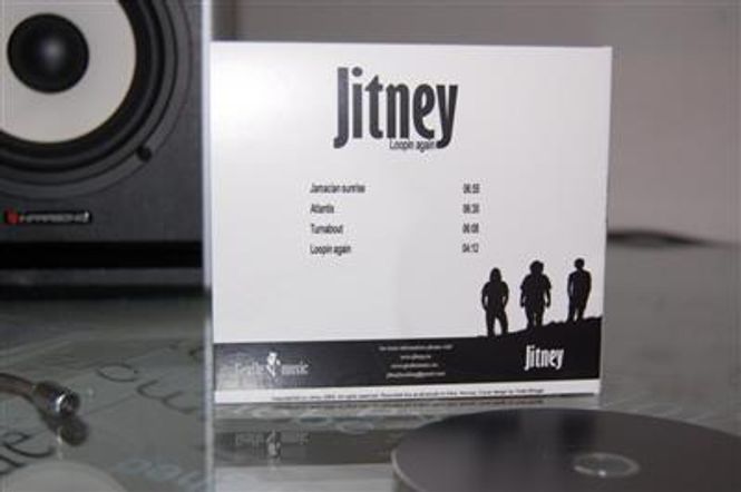 Hovedbilde Jitney - Loopin again (CD-EP)